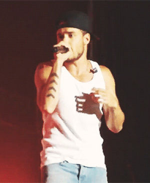 liam payne,liam,moment,direction,payne,playing with your nipples