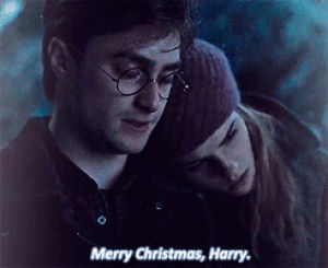 christmas,hp,fandom,sadness,hermione granger,hermione,ron weasley,ron,hogwarts,changes,ronald weasley,harry and hermione,things change,christmas feels,hogwarts christmas,hp fandom,hermione and harry,christmas in hogwarts