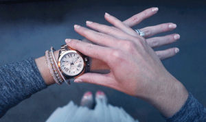 girl,cinemagraph,watch