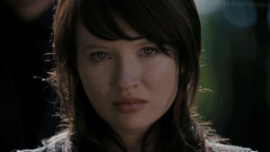 emily browning,crying,em,the uninvited,anna ivers