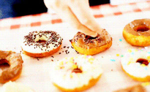 doughnut,food,sprinkle