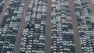 cars,satisfying,parked