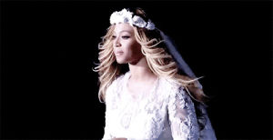 yonce,bride,beyonce,queen,singing,performance,diva,flawless,wife,jay z,beyonce knowles,jay,bday,beyhive,my life,queen bey,queen b,idols,singers,on the run,queen bee,otr,my idol,on stage,on the run tour