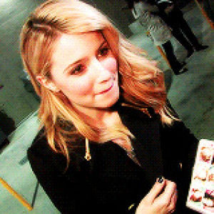 surprise,happy,smile,glee,pretty,angel,dianna agron