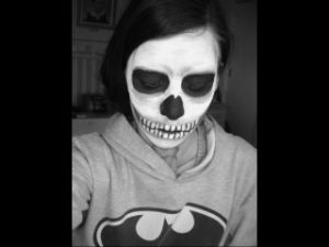 terror,skullgirls,costume,skull,girl,black and white,batman,bw,skeleton,dongwan,harries,make up