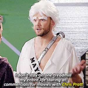 community,joel mchale,jeff winger,chris pratt,i cant even,tv community,what is this obsession with chris pratt,this episode was so weird