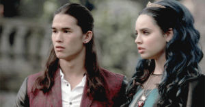 descendantsedit,disneys descendants,mg,descendants,jay,sofia carson,evie,booboo stewart,jay x evie,brotp youre gorgeous sweetheart,i love this psd ngl,my poor babies being hurt by the supposedly good guys