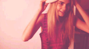 hat,celebrities,model,perfect,pretty,blonde,cara delevingne