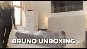 unpacking,berlin,unboxing,bruno,mattress,start up,brunobett,mattress revolution