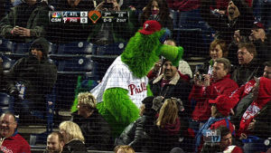 Phillies its always sunny in philadelphia philadelphia phillies GIF on  GIFER - by Nikus