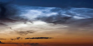 clouds,space,earth,edge,noctilucent