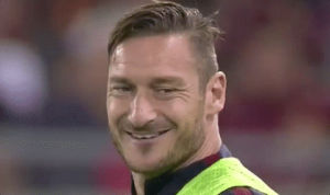 totti,fake laugh,soccer,francesco totti,funny,football,smile,oh,legend,serious,haha,roma,how about no,funny then not,haha pause not