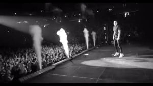 g eazy,episode 2,live,concert,jumping,when its dark out