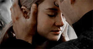 tris and four,tris prior,allegiant,shailene and theo,shailene woodley,otp,divergent,four,insurgent,theo james,tobias eaton,fourtris,my otp,sheo,the divergent series,four and six,veronica roth,shai woodley