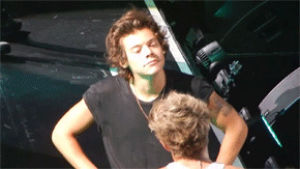 niall horan,narry,harry styles,one direction,one direction concert,1d,harry,sassy,niall,styles,hazza,directioner,1d blog,one direction blog,1d concert,narr