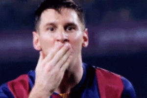 lionel messi,blow kiss,blowing a kiss