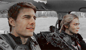 tom cruise,live die repeat,edge of tomorrow,rita vrataski,emily blunt,i love this movie,movie10,and yes i went with the pale theme im sorry,also first time making a full on movie set