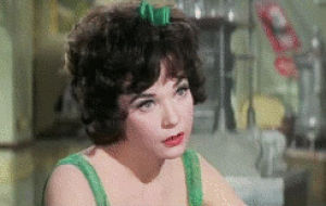 confused,oh,old hollywood,shirley maclaine