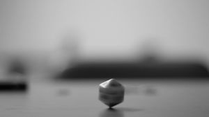 dice,loop,black and white,spinning