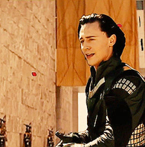 tom hiddleston,loki,the avengers,thor,submission,seduction,seduce,seducing