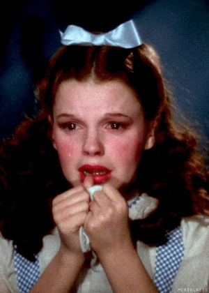 crying,movies,judy garland,staring,wizard of oz,dorothy gale,victor fleming