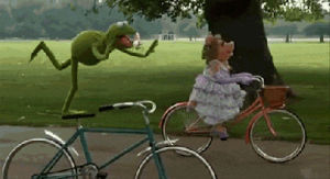 miss piggy,muppets,kermit,park,trick,ride,bikes