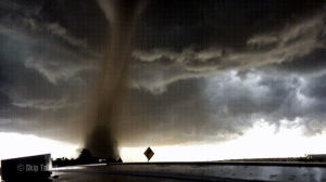tornado,whoa