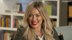 hilary duff,kelsey peters,cute,laughing,laugh,tvland,younger,giggle,youngertv