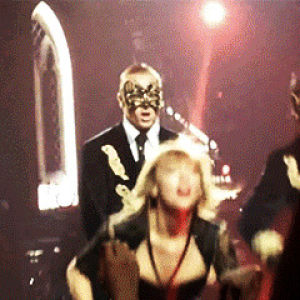 taylor swift,taylor,dancing,live,red,awkward,swift,trouble