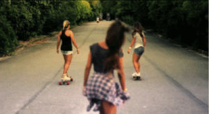 girls,skateboarding