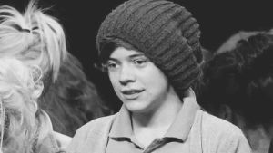 night changes,black and white,one direction,sad,time,night,harry styles,guy,harry,moments,young,little,end,little things,forever young,fetus,older,cute guys,fetus one direction,coritiba,rchekhovsditch