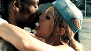 britney spears,licking,snoop dogg,kiss