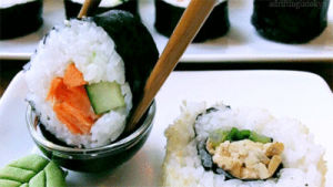 sushi,food,asian food,vegetarian,asian,japanese,vegan,japanese food,food drink