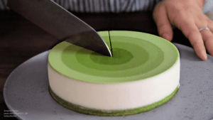 GIF matcha pornographie alimentaire cake - GIF animé sur GIFER