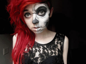 skeleton make up,make up,halloween,skeleton,skeletons,ideas for halloween,right round