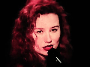 1994,90s,ugh,tori amos,toriamosedit,under the pink,toriamos,utp,under the pink era,tori amos interview,she is so precious,i mean look at her,and true,that tori could get all the babes,it was so adorable