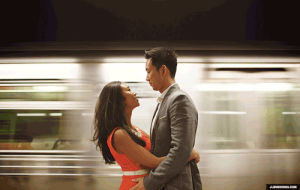 couple,love,animation,cinemagraph,look,nyc,brooklyn,subway,movement,engagement,blur,newyork,manhattan