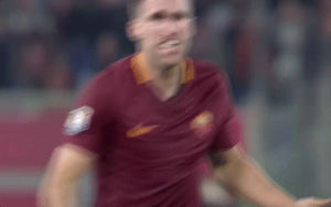 reaction,football,soccer,reactions,roma,calcio,as roma,come on,asroma,are you kidding,strootman,kevin strootman