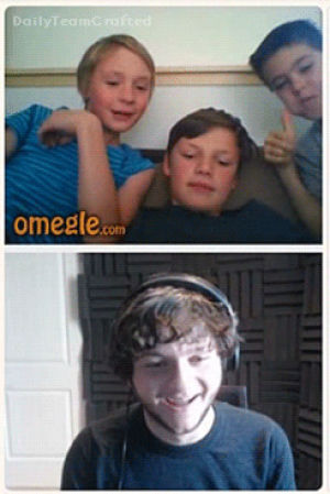 Webcam boys girl. Мальчик омегле. Omeglecaptures брат. Omeglecaptures брат сестра. Мальчики школьники на омегле.
