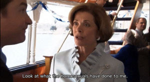 arrested development,homoloveual,angry,fighting,boat,lucille bluth