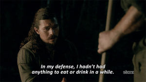starving,tv,season 3,starz,hungry,pirate,black sails,hangry,luke arnold,john silver,03x10,dodges the bullshit and then gets in your face
