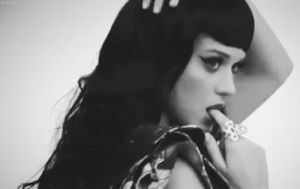 katy perry,black and white,i wish i knew how to quit you