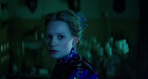 lost,alice through the looking glass,disney,new,trailer,today,tim burton,alice in wonderland,looking,glass,alice,takes,credit,hour,james bobin