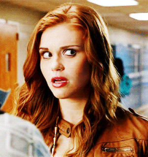 lydia martin,frown,love,smile,teen wolf,lydia,falling in love,fall in love