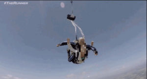 parachute,tv,mrw,the runner,therunner,sky diving