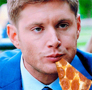 supernatural,pizza,dean winchester,jensen ackles,i love pizza
