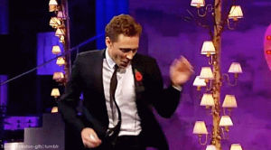 tom hiddleston,tom hiddleston dancing,beauty behind the madness,the weeknd,cant feel my face