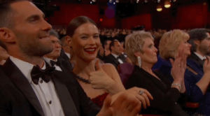 behati prinsloo,smiling,clapping,thumbs up,oscars 2015