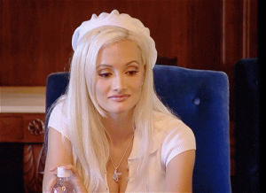 holly madison,tmz,tranloveual,work,things,with,out,back,after,trying,hank,wilkinson,kendra,affair