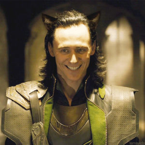 tom hiddleston,cat ears